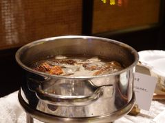菌汤锅-ONE FULL 古董港式海鲜火锅