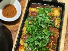 铁板包浆豆腐-老资豆拾牛·川南口味菜(保利花园店)