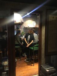 -鳌首刺青纹身 穿孔饰品店