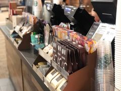 -星巴克(浦东机场T2到达店)