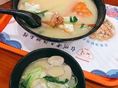 小海鲜泡饭-台州老六海鲜面馆(上南总店)