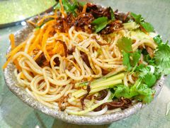 云南凉米线-香巴拉云南餐厅(华莱坞店)