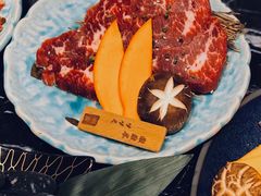 -山川小町·极番烧肉(新地假日广场店)