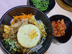 五花肉石锅拌饭-文成焕·家族韩式餐厅