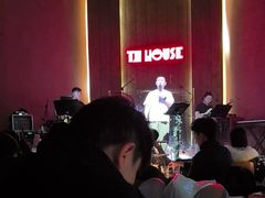-TZ House音乐现场(来福士中心店)