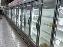-家乐福(川沙店)