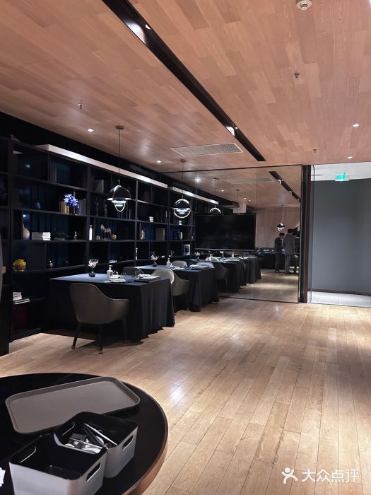 鲁采LU STYLE(新天地店)图片