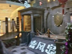 -暴风岛沉浸式体验馆(百联世纪店)
