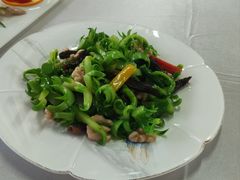 -鹿鸣酒家(越秀店)