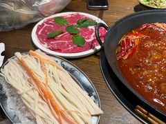 -萍姐火锅·公路夜市(武汉首店)