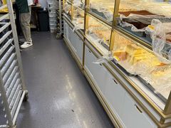 -爱德顺糕点食屋(利民道店)