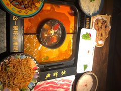-老牌坊云南鱼豆花火锅(哈西万达店)
