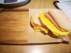 -必胜客(华邦银泰店)