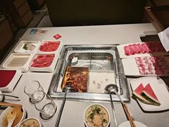 -海底捞火锅(关山保利店)