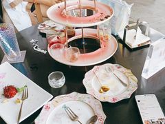 -亚龙湾喜来登·美景台大堂吧