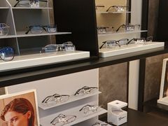 -博士眼镜(东莞明丰广场店)