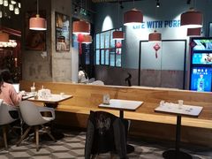 大堂-Dough&Joe团憩(瑞虹天地月亮湾店)