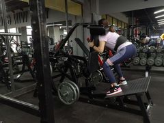 -豪思成DK健身私教连锁(凯乐国际店)