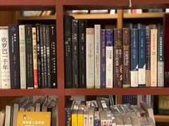 -二酉书店TOYOU BOOKS