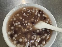 -芳婆糕团店(王府大街店)