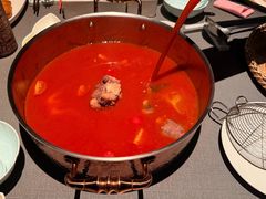 -左庭右院鲜牛肉火锅黑金店(陆家嘴中心店)