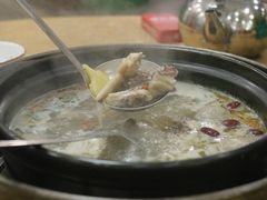 -濠轩阁特色生蚝火锅(水湾路店)