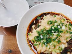 -杨大叔爱面子·四川小吃(岗头店)