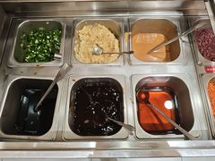 -成都你六姐·牛肉冒菜(长泰广场店)