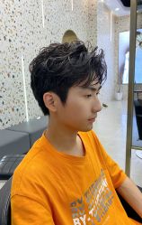 -苏奇发型·烫发染发