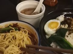 -金色印象·4K影院式足体养生(杨家坪西郊店)