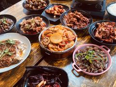 -老闵田螺馆·南昌特色小炒(梦时代店)