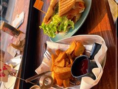 -Catch Bagel(芳草地店)