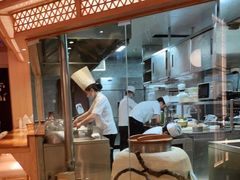 -文三酒肆自助放题(新街口友谊广场店)