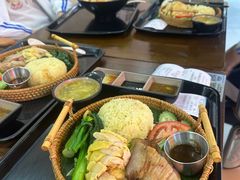 -津津飯堂