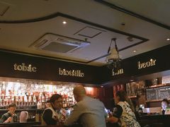 -Hooley's活利仕西餐厅(珠江新城店)