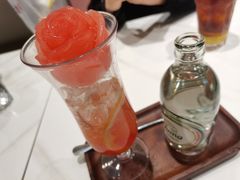 柚然自得的小美女-柠檬树茶餐厅(海雅缤纷城店)