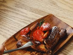 草莓可颂-怪 kafe.