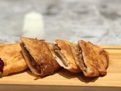 牛肉焦饼-渔语鱼新川菜Bistro(万象天地店)