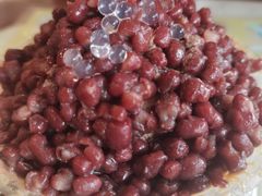 牛奶红豆沙冰-广信牛奶甜品世家(台东店)