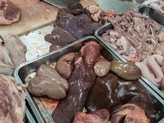 -标记美食新鲜猪杂(兴南大道店)