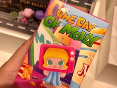 -泡泡玛特POPMART(上海环球港店)