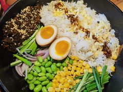 香辣孜然牛肉石锅-良木缘咖啡西餐(川大店)