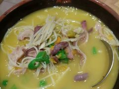 -俏湘厨•地道湘菜(建华南路店)
