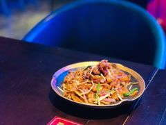 干炒牛河-钳真多钓虾馆·小龙虾海鲜烧烤(九六广场店)
