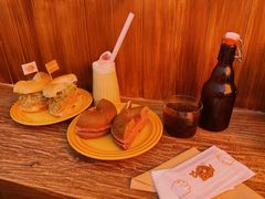 -Catch Bagel(芳草地店)