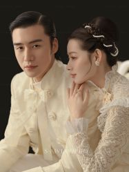 -雪中彩影婚纱摄影·微光艺术中心