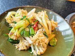 -侯志伟老街炒鸡(广济街店)