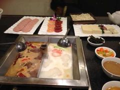 -皇城老妈·大连海鲜火锅(港湾店)