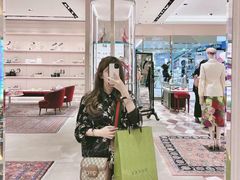 -Gucci(青岛海信广场店)