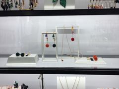 -CHARLES&KEITH(北京apm店)
